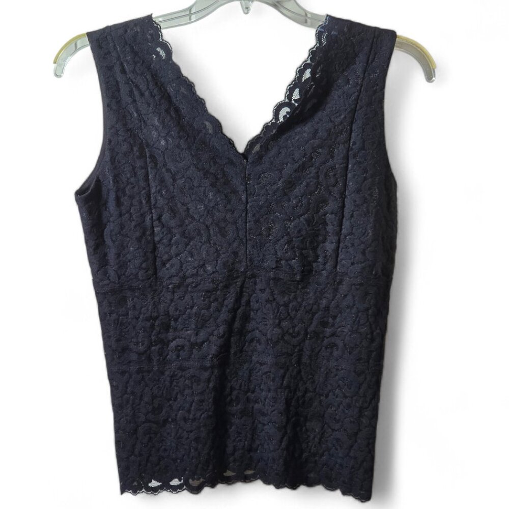 Boutique Essentials Black Lace Shell Blouse M Scalloped Hem V-Neck Sleeveless